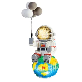 1368 бр. + Детски блок Астронавти, С Лек Въздушен топката на Астронавт, на Земния Диамант, Мини-тухлена модел, играчки, Романтичен Коледен подарък