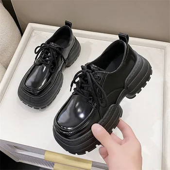 Малки кожени обувки Savanah Muffin на дебела подметка; дамски есенна новост 2023 г.; обувки дантела в стил ретро; лоферы-лодка; дамски обувки на висок ток