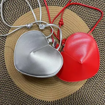 Дизайнерски Червена дамска чанта във формата на сърца, модерна чанта през рамо, лесна и универсална чанта във формата на миди