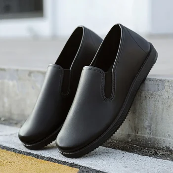 Ежедневни кожени обувки, лоферы с мека подметка, Удобни мъжки обувки черно, без закопчалка, Пролетно нова работна обувки, однотонная мъжки обувки на плоска подметка