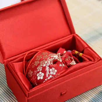 Подарък кола с Цветя модел сливи, Подвесная чанта за съхранение на бижута, Фестивал чанта Dragon Boat, Женски саше в китайски стил, саше