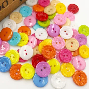 100 бр., разноцветни копчета с цветя, 2 дупки, ръчна работа, шиене 15 мм PT21